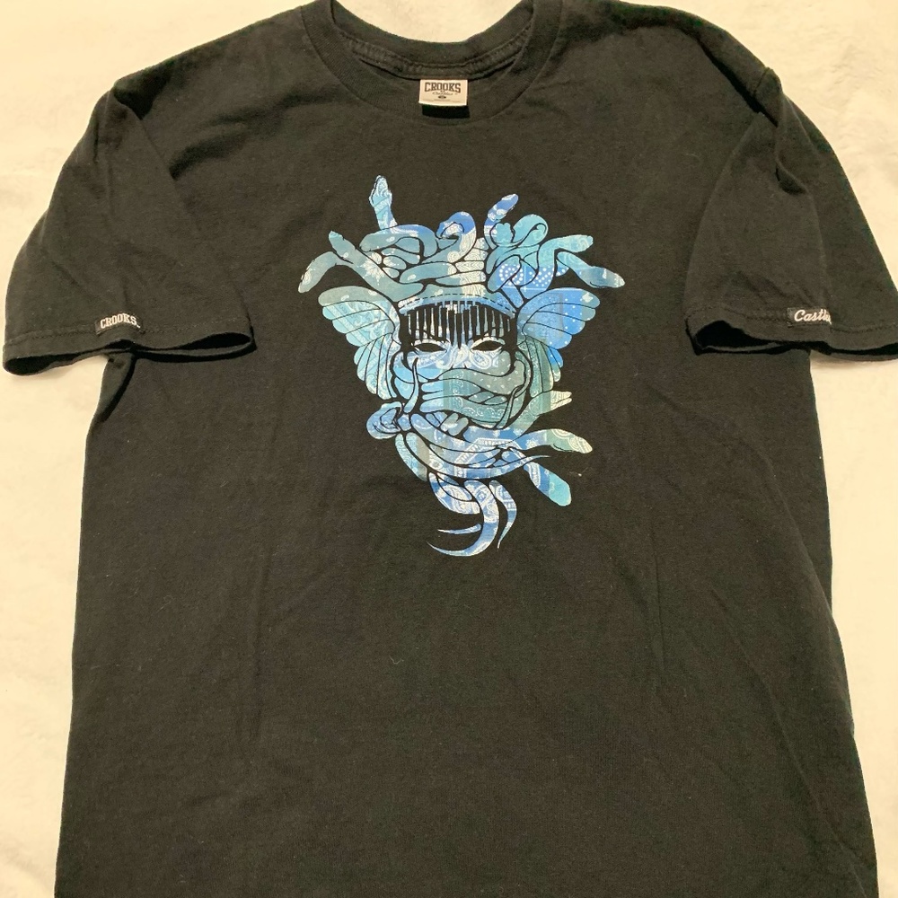 Crooks and Castles Paisley Bandana Medusa Size Medium NWOT